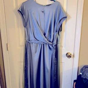 Satin A-line dress with cross cross tie.